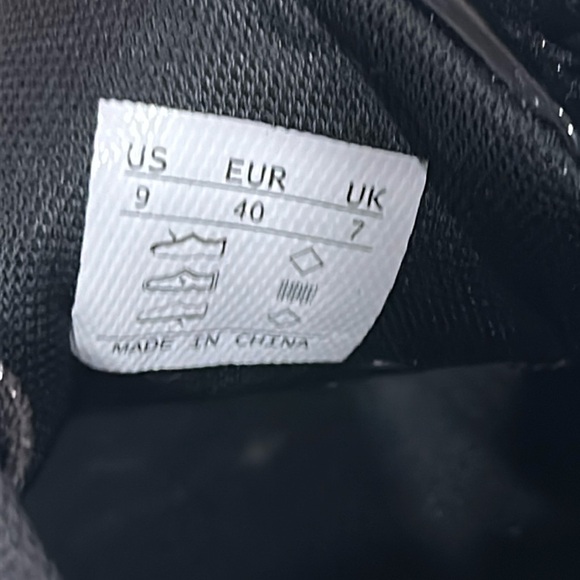 Black sparkly shoes - Picture 9 of 9